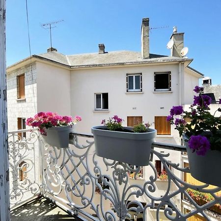 Appartement Haussmannien Proche Gare Chartres Exterior photo